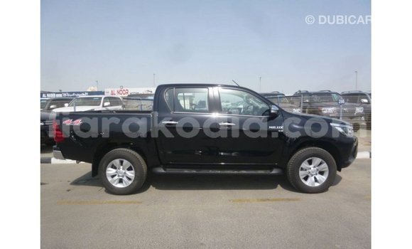 Acheter Import Voiture Toyota Hilux Noir à Import - Dubai, Diana Acheter Import Voiture Toyota Hilux Noir à Import - Dubai, Diana