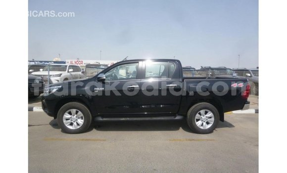 Acheter Import Voiture Toyota Hilux Noir à Import - Dubai, Diana Acheter Import Voiture Toyota Hilux Noir à Import - Dubai, Diana