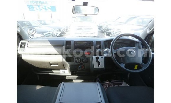 Hividy Toyota Hiace fotsy Car in Import - Dubai in Diana Hividy Toyota Hiace fotsy Car in Import - Dubai in Diana