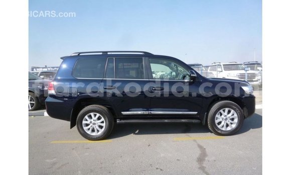 Acheter Import Voiture Toyota Land Cruiser Bleu à Import - Dubai, Diana Acheter Import Voiture Toyota Land Cruiser Bleu à Import - Dubai, Diana