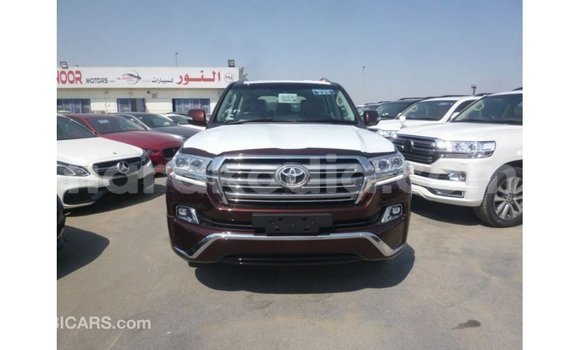 Acheter Import Voiture Toyota Land Cruiser Rouge à Import - Dubai, Diana Acheter Import Voiture Toyota Land Cruiser Rouge à Import - Dubai, Diana
