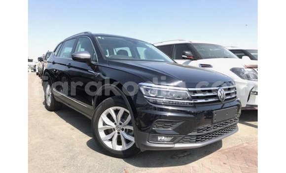 Acheter Import Voiture Volkswagen Tiguan Noir à Import - Dubai, Diana Acheter Import Voiture Volkswagen Tiguan Noir à Import - Dubai, Diana