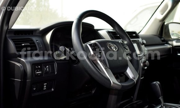 Hividy Toyota HiAce Hafa Truck in Import - Dubai in Diana Hividy Toyota HiAce Hafa Truck in Import - Dubai in Diana