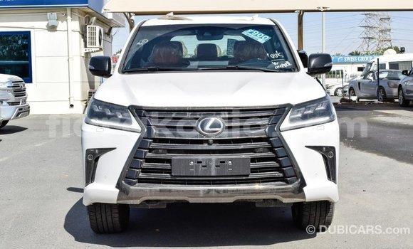 Acheter Import Voiture Lexus LX Blanc à Import - Dubai, Diana Acheter Import Voiture Lexus LX Blanc à Import - Dubai, Diana
