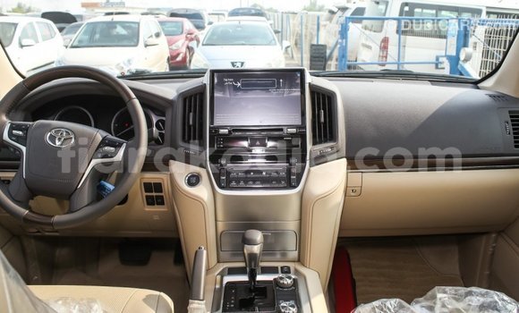 Hividy Toyota Land Cruiser Hafa Car in Import - Dubai in Diana Hividy Toyota Land Cruiser Hafa Car in Import - Dubai in Diana