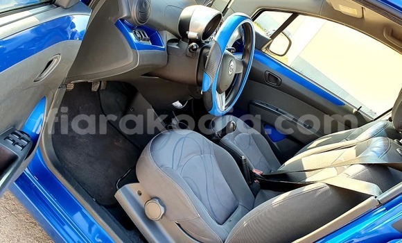 Hividy Chevrolet Spark Blue Car in Antananarivo in Analamanga Hividy Chevrolet Spark Blue Car in Antananarivo in Analamanga