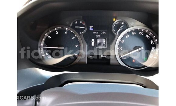 Acheter Import Voiture Toyota Prado Noir à Import - Dubai, Diana Acheter Import Voiture Toyota Prado Noir à Import - Dubai, Diana