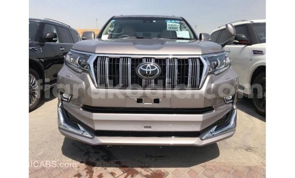 Acheter Import Voiture Toyota Prado Marron à Import - Dubai, Diana Acheter Import Voiture Toyota Prado Marron à Import - Dubai, Diana