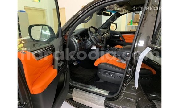 Hividy Lexus LX Black Car in Import - Dubai in Diana Hividy Lexus LX Black Car in Import - Dubai in Diana