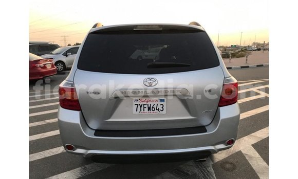 Hividy Toyota Highlander Hafa Car in Import - Dubai in Diana Hividy Toyota Highlander Hafa Car in Import - Dubai in Diana