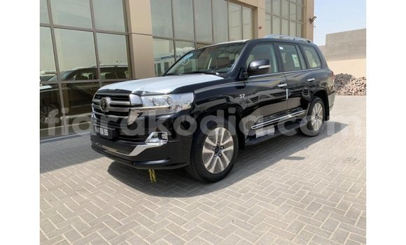 Acheter Import Voiture Toyota Land Cruiser Noir à Import - Dubai, Diana Acheter Import Voiture Toyota Land Cruiser Noir à Import - Dubai, Diana
