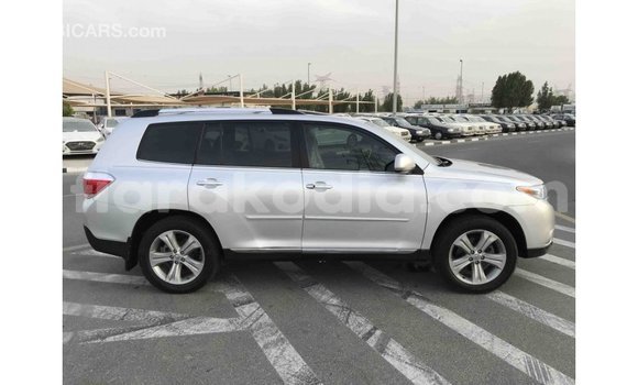 Hividy Toyota Highlander Hafa Car in Import - Dubai in Diana Hividy Toyota Highlander Hafa Car in Import - Dubai in Diana