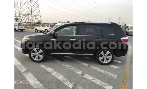 Hividy Toyota Highlander Black Car in Import - Dubai in Diana Hividy Toyota Highlander Black Car in Import - Dubai in Diana