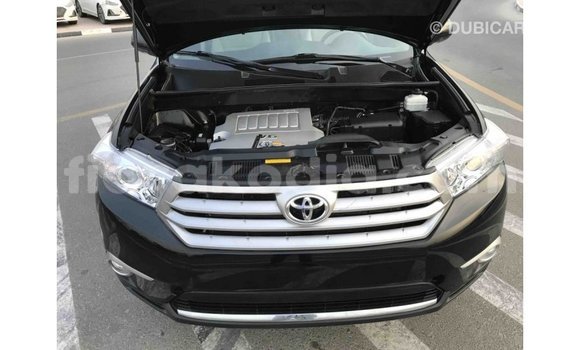 Hividy Toyota Highlander Black Car in Import - Dubai in Diana Hividy Toyota Highlander Black Car in Import - Dubai in Diana