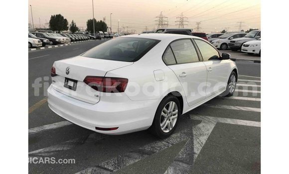 Hividy Volkswagen Jetta fotsy Car in Import - Dubai in Diana Hividy Volkswagen Jetta fotsy Car in Import - Dubai in Diana