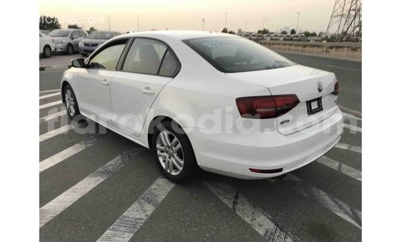 Hividy Volkswagen Jetta fotsy Car in Import - Dubai in Diana Hividy Volkswagen Jetta fotsy Car in Import - Dubai in Diana