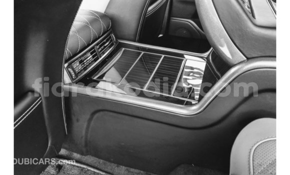 Acheter Import Voiture Lexus LX Noir à Import - Dubai, Diana Acheter Import Voiture Lexus LX Noir à Import - Dubai, Diana