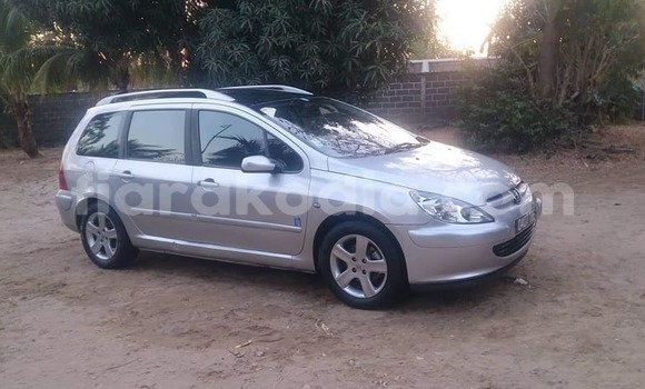 Acheter Occasion Voiture Peugeot 307 Gris à Antananarivo, Analamanga Acheter Occasion Voiture Peugeot 307 Gris à Antananarivo, Analamanga