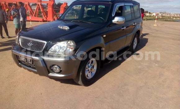 Acheter Occasion Voiture Hyundai Terracan Noir à Antananarivo, Analamanga Acheter Occasion Voiture Hyundai Terracan Noir à Antananarivo, Analamanga