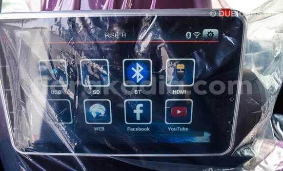 Acheter Import Voiture Toyota Land Cruiser Blanc à Import - Dubai, Diana Acheter Import Voiture Toyota Land Cruiser Blanc à Import - Dubai, Diana