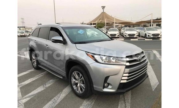 Acheter Import Voiture Toyota Highlander Autre à Import - Dubai, Diana Acheter Import Voiture Toyota Highlander Autre à Import - Dubai, Diana