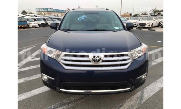 Hividy Toyota Highlander Blue Car in Import - Dubai in Diana Hividy Toyota Highlander Blue Car in Import - Dubai in Diana