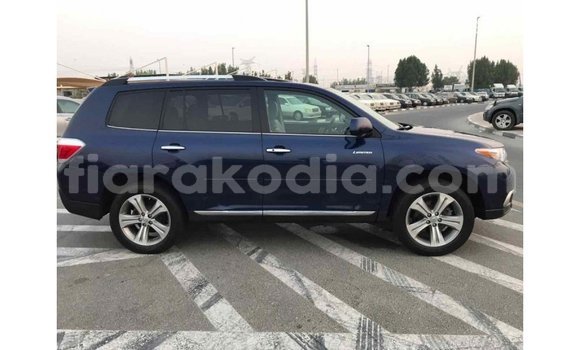 Hividy Toyota Highlander Blue Car in Import - Dubai in Diana Hividy Toyota Highlander Blue Car in Import - Dubai in Diana