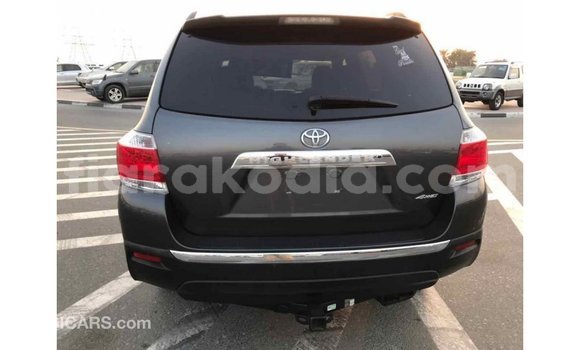 Acheter Import Voiture Toyota Highlander Autre à Import - Dubai, Diana Acheter Import Voiture Toyota Highlander Autre à Import - Dubai, Diana