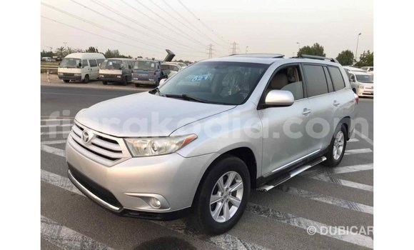 Acheter Import Voiture Toyota Highlander Autre à Import - Dubai, Diana Acheter Import Voiture Toyota Highlander Autre à Import - Dubai, Diana