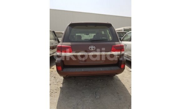 Acheter Import Voiture Toyota Land Cruiser Marron à Import - Dubai, Diana Acheter Import Voiture Toyota Land Cruiser Marron à Import - Dubai, Diana