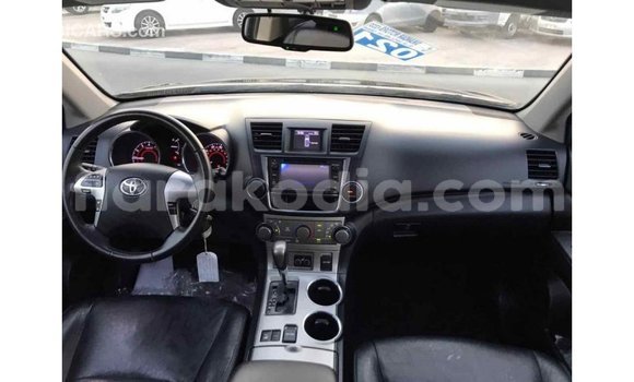 Buy Import Toyota Highlander Black Car in Import - Dubai in Diana Buy Import Toyota Highlander Black Car in Import - Dubai in Diana