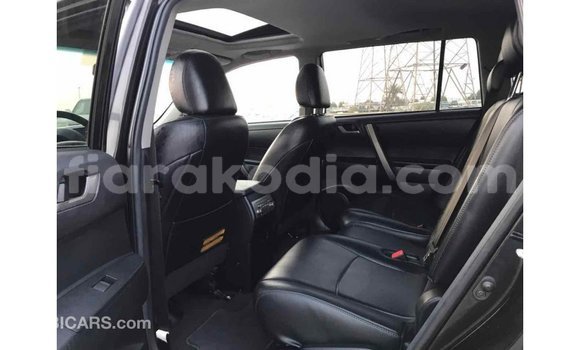 Buy Import Toyota Highlander Black Car in Import - Dubai in Diana Buy Import Toyota Highlander Black Car in Import - Dubai in Diana