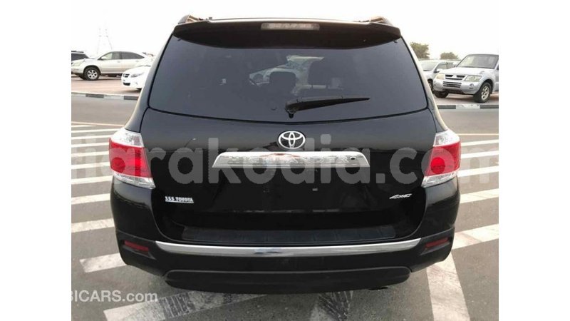 Big with watermark toyota highlander diana import dubai 4036