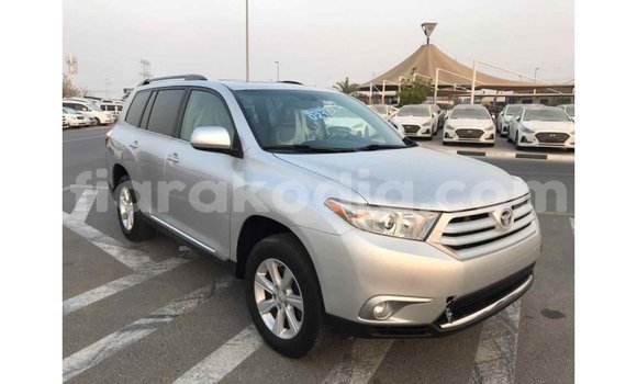 Acheter Import Voiture Toyota Highlander Autre à Import - Dubai, Diana Acheter Import Voiture Toyota Highlander Autre à Import - Dubai, Diana