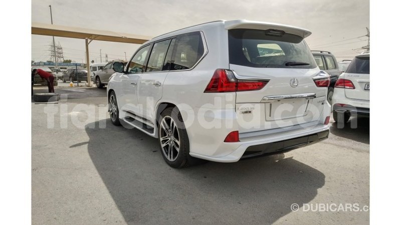 Big with watermark lexus lx diana import dubai 4043