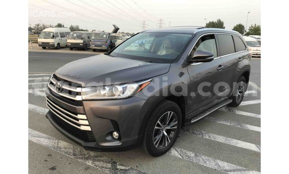 Acheter Import Voiture Toyota Highlander Autre à Import - Dubai, Diana Acheter Import Voiture Toyota Highlander Autre à Import - Dubai, Diana