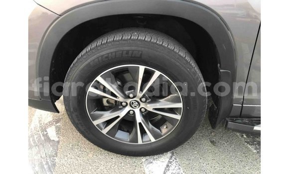 Acheter Import Voiture Toyota Highlander Autre à Import - Dubai, Diana Acheter Import Voiture Toyota Highlander Autre à Import - Dubai, Diana