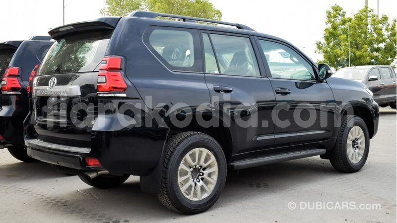 Big with watermark toyota prado diana import dubai 4062