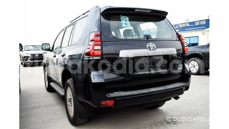 Big with watermark toyota prado diana import dubai 4062