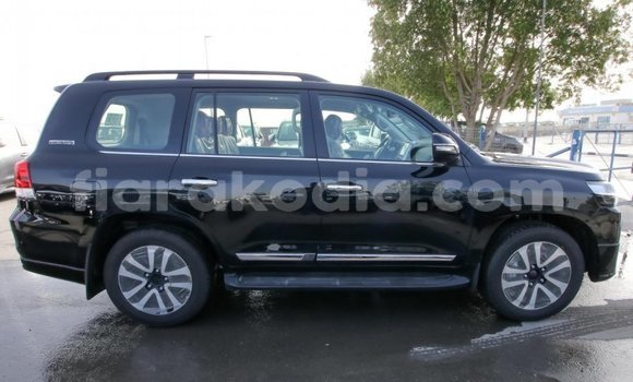Hividy Toyota Land Cruiser Black Car in Import - Dubai in Diana Hividy Toyota Land Cruiser Black Car in Import - Dubai in Diana