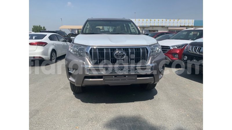 Big with watermark toyota prado diana import dubai 4079