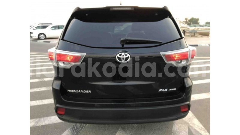 Big with watermark toyota highlander diana import dubai 4081