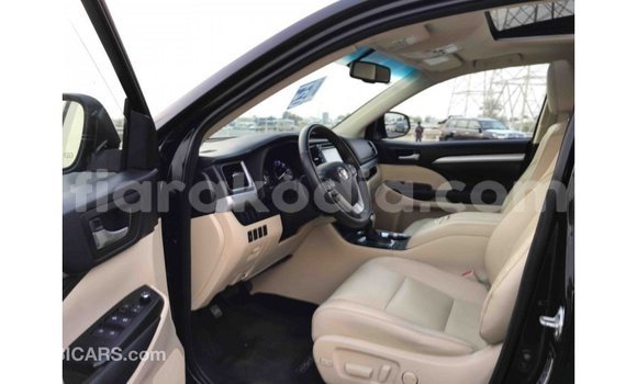 Hividy Toyota Highlander Black Car in Import - Dubai in Diana Hividy Toyota Highlander Black Car in Import - Dubai in Diana
