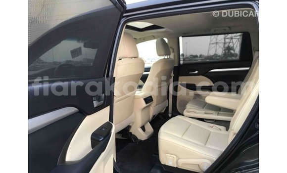 Hividy Toyota Highlander Black Car in Import - Dubai in Diana Hividy Toyota Highlander Black Car in Import - Dubai in Diana