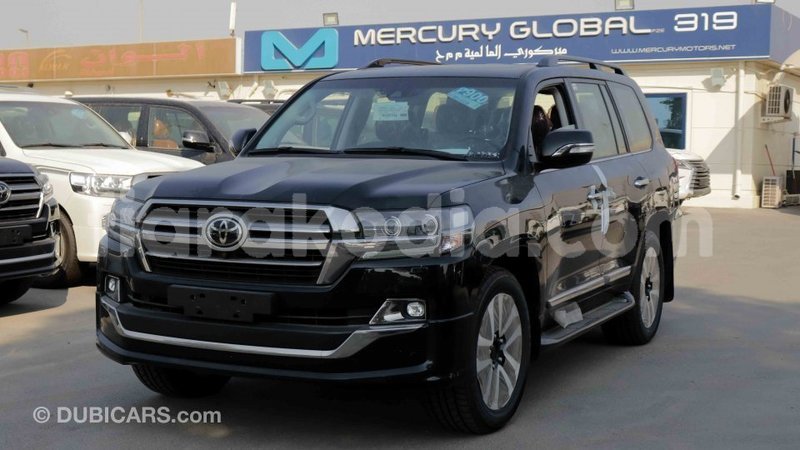 Big with watermark toyota land cruiser diana import dubai 4083