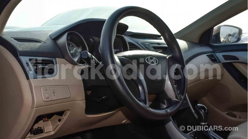 Big with watermark hyundai elantra diana import dubai 4092