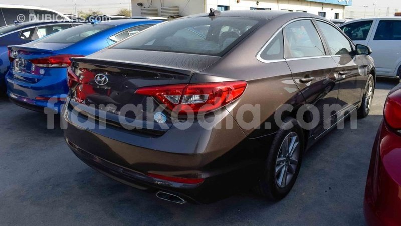 Big with watermark hyundai sonata diana import dubai 4093