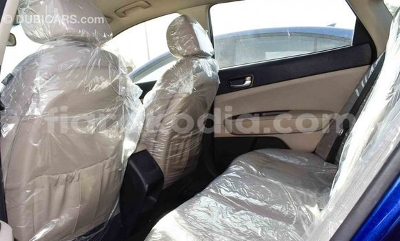 Acheter Import Voiture Kia Optima Bleu à Import - Dubai, Diana Acheter Import Voiture Kia Optima Bleu à Import - Dubai, Diana