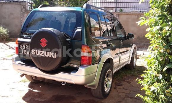 Acheter Occasion Voiture Suzuki Grand Vitara Vert à Antananarivo, Analamanga Acheter Occasion Voiture Suzuki Grand Vitara Vert à Antananarivo, Analamanga