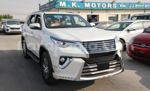 Hividy Toyota Fortuner fotsy Car in Import - Dubai in Diana Hividy Toyota Fortuner fotsy Car in Import - Dubai in Diana